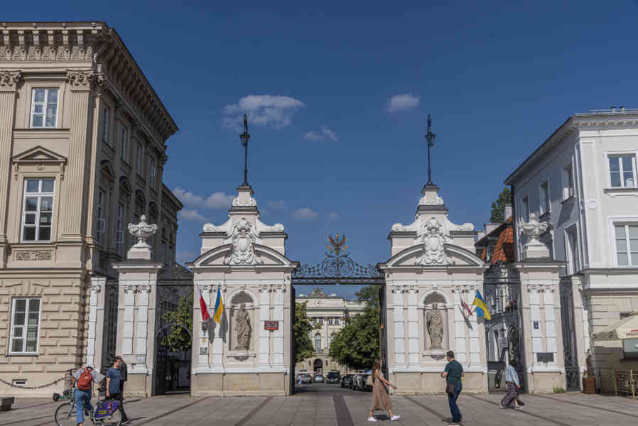 Polonia - Varsovia 117 - Universidad de Varsovia.jpg